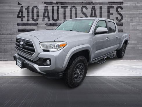 Used 2017 Toyota Tacoma SR5 image 6