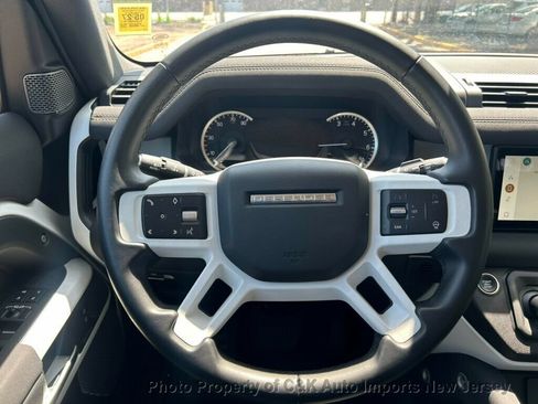 Used 2023 Land Rover Defender 110 SE AWD/4WD image 44