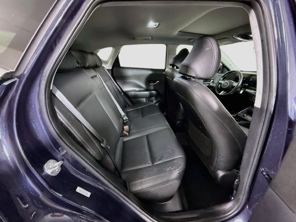 Used 2024 Hyundai Kona Limited AWD/4WD image 26