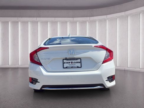 Used 2020 Honda Civic EX image 4