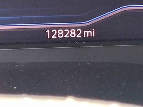 Used 2019 Volkswagen Atlas SEL image 31