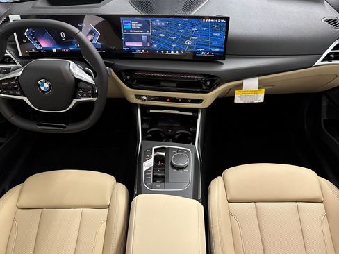 Used 2026 BMW 330i Sedan w/ Premium Package RWD image 14