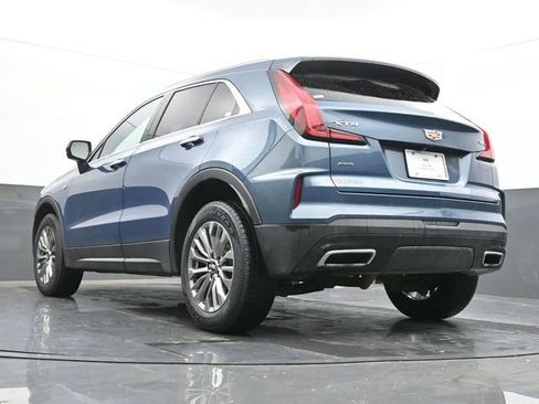 Used 2025 Cadillac XT4 Premium Luxury image 46
