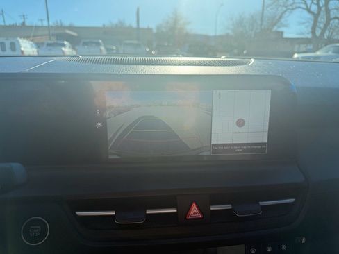 Used 2024 Kia Seltos SX w/ SX Sunroof Package image 16