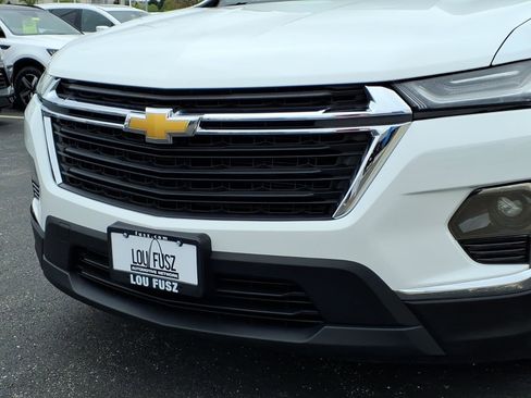 Used 2023 Chevrolet Traverse LS FWD image 35