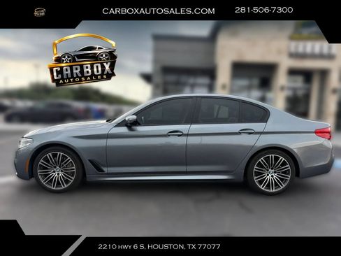 Used 2019 BMW 540i w/ M Sport Package RWD image 2