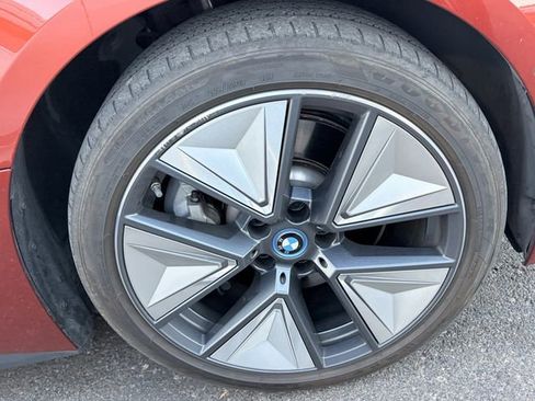 Used 2023 BMW i4 eDrive35 RWD image 4