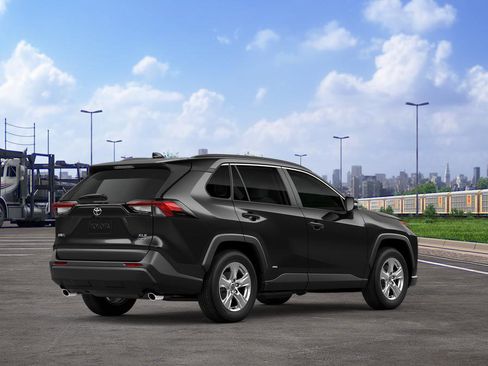 New 2025 Toyota RAV4 XLE image 10