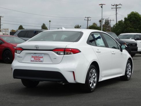 New 2026 Toyota Corolla LE image 5