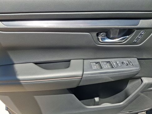 Used 2025 Honda CR-V Sport-L image 12