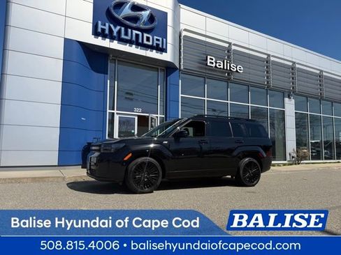 Used 2025 Hyundai Santa Fe Calligraphy image 1