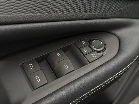 New 2025 Chevrolet Blazer EV LT w/ Super Cruise Package image 19