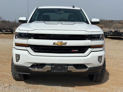 Used 2017 Chevrolet Silverado 1500 LT w/ All Star Edition image 9