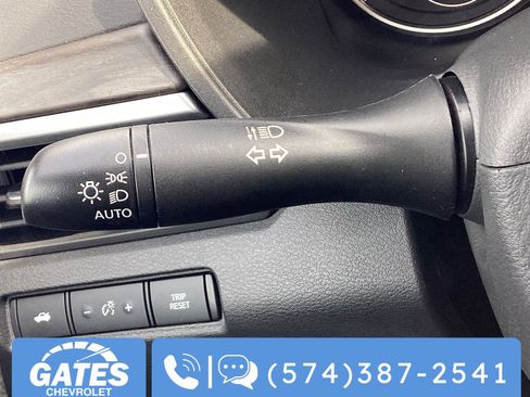 Used 2025 Nissan Altima 2.5 SV image 26