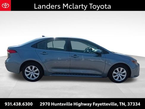 Used 2024 Toyota Corolla LE FWD image 2