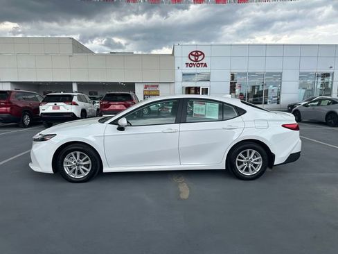 Certified 2025 Toyota Camry LE image 6