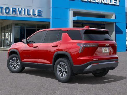 New 2026 Chevrolet Equinox LT FWD image 3