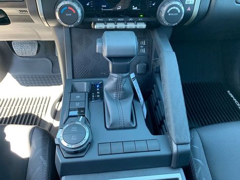 Used 2026 Toyota Tacoma SR5 AWD/4WD image 23