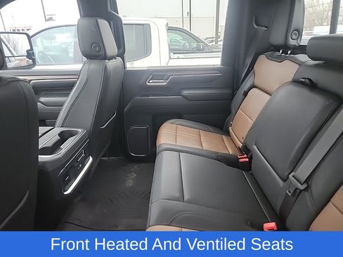 Used 2024 Chevrolet Silverado 2500 High Country w/ High Country Premium Package image 15