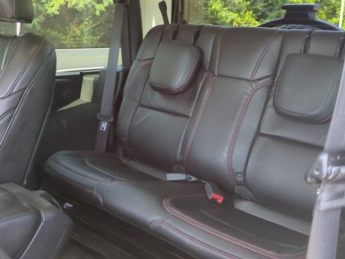 Used 2020 Jeep Wrangler Rubicon AWD/4WD image 13