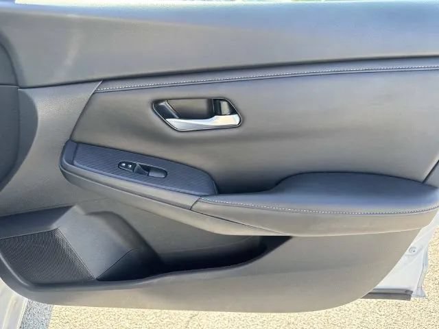 Certified 2025 Nissan Sentra SV FWD image 24
