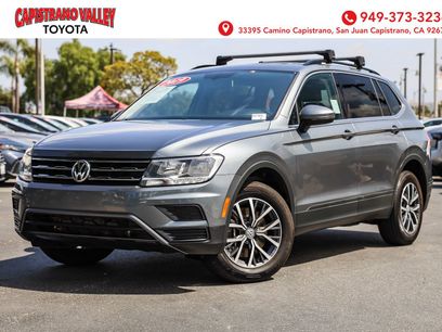 Used 2019 Volkswagen Tiguan SE w/ Panoramic Sunroof Package