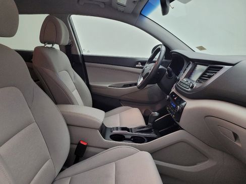 Used 2018 Hyundai Tucson Sport image 21