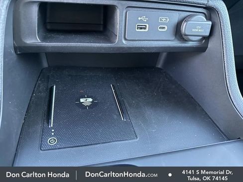 Used 2025 Honda Pilot EX-L image 29