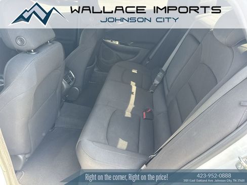 Used 2023 Chevrolet Malibu LT w/ Driver Confidence Package FWD image 34