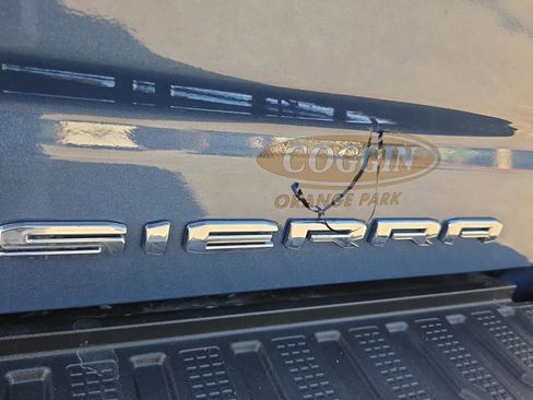 Used 2026 GMC Sierra 2500 Denali w/ Denali Reserve Package image 18