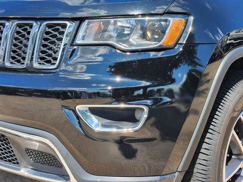 Certified 2018 Jeep Grand Cherokee Limited AWD/4WD image 8