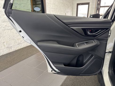 Used 2020 Subaru Outback Limited w/ Popular Package #2 image 43