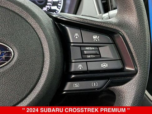Used 2024 Subaru Crosstrek 2.0i Premium AWD/4WD image 18