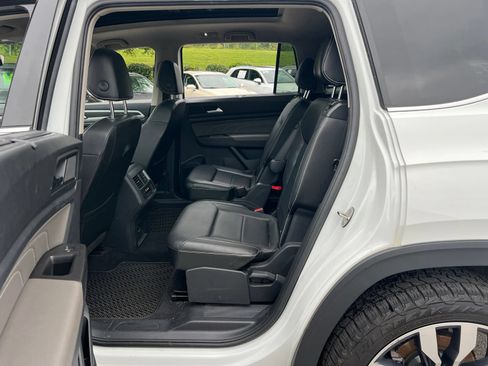 Used 2022 Volkswagen Atlas SE FWD image 30