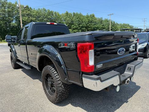 Used 2017 Ford F250 XL w/ Power Equipment Group AWD/4WD image 9