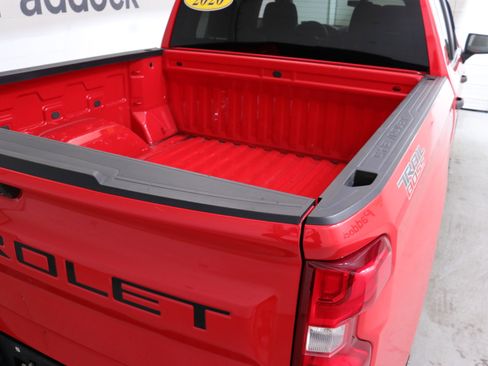 Used 2020 Chevrolet Silverado 1500 Custom Trail Boss w/ Custom Convenience Package image 8