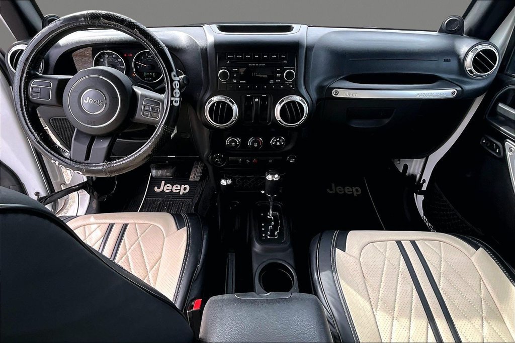 Used 2012 Jeep Wrangler Sahara AWD/4WD image 14