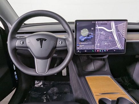 Used 2022 Tesla Model Y Performance AWD/4WD image 18