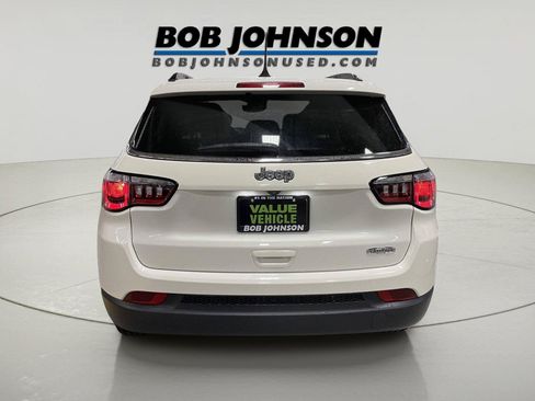 Used 2021 Jeep Compass Latitude w/ Sun and Sound Group FWD image 6