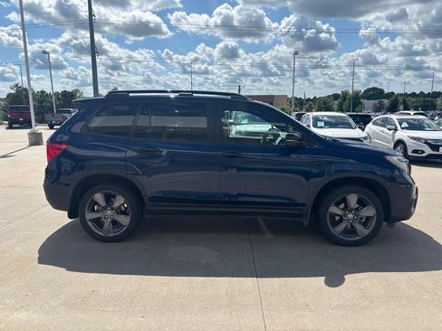 Certified 2020 Honda Passport Touring image 4