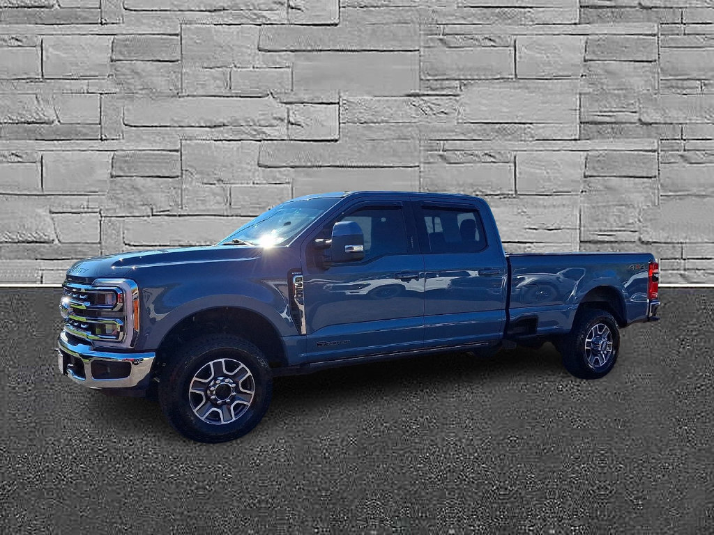 Used 2023 Ford F350 Lariat AWD/4WD image 5