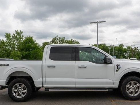 Used 2024 Ford F150 XLT AWD/4WD image 5