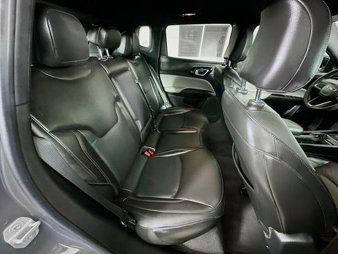 Certified 2023 Jeep Compass Limited image 34