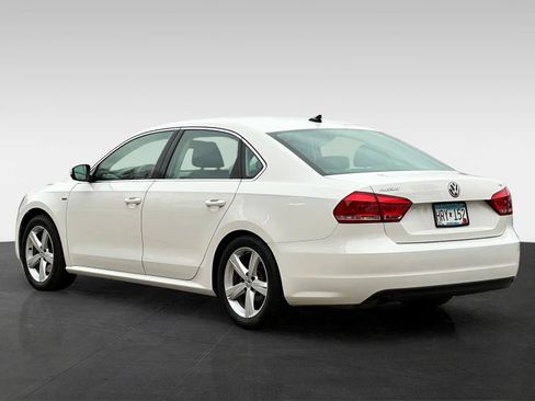 Used 2015 Volkswagen Passat 1.8T S image 5