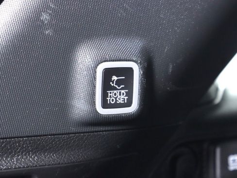 Used 2023 Jeep Grand Cherokee Trailhawk w/ Luxury Tech Group III AWD/4WD image 37