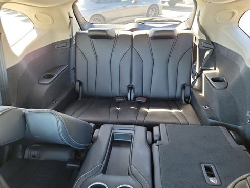 Certified 2025 Acura MDX w/ Technology Package image 9