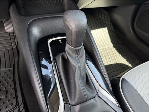 Used 2023 Toyota Corolla LE w/ Carpet Mat Package (TMS) FWD image 12