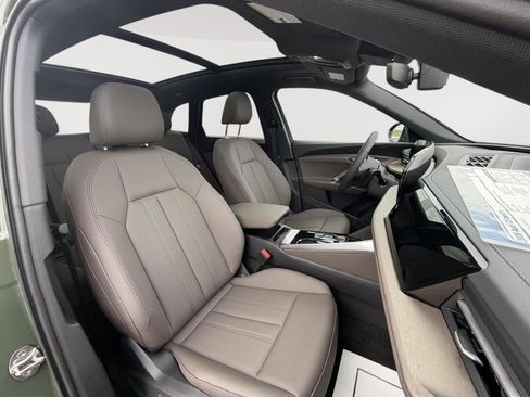 New 2026 Audi Q5 Premium image 26