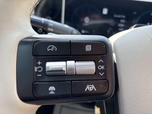 Certified 2025 Hyundai Santa Fe Calligraphy image 26