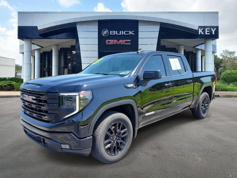Used 2023 GMC Sierra 1500 Elevation AWD/4WD image 2